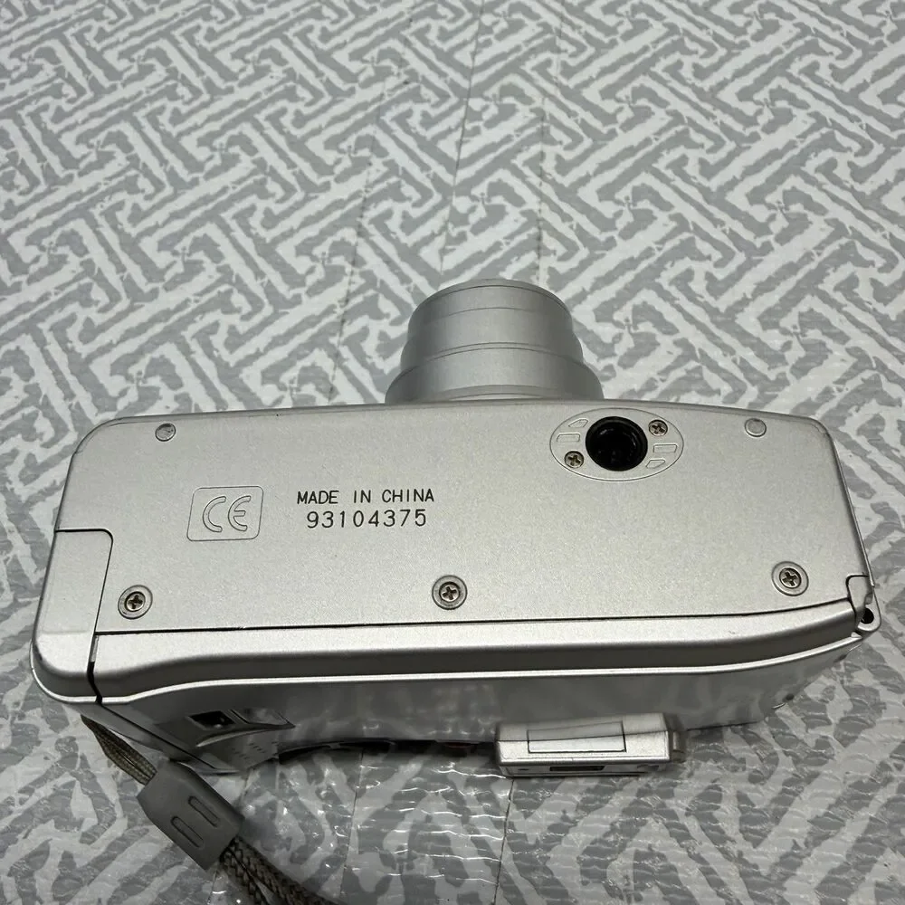 Samsung Maxima Zoom 120Ti 38-120mm 35mm Film Point & Shoot Camera W/New Battery
